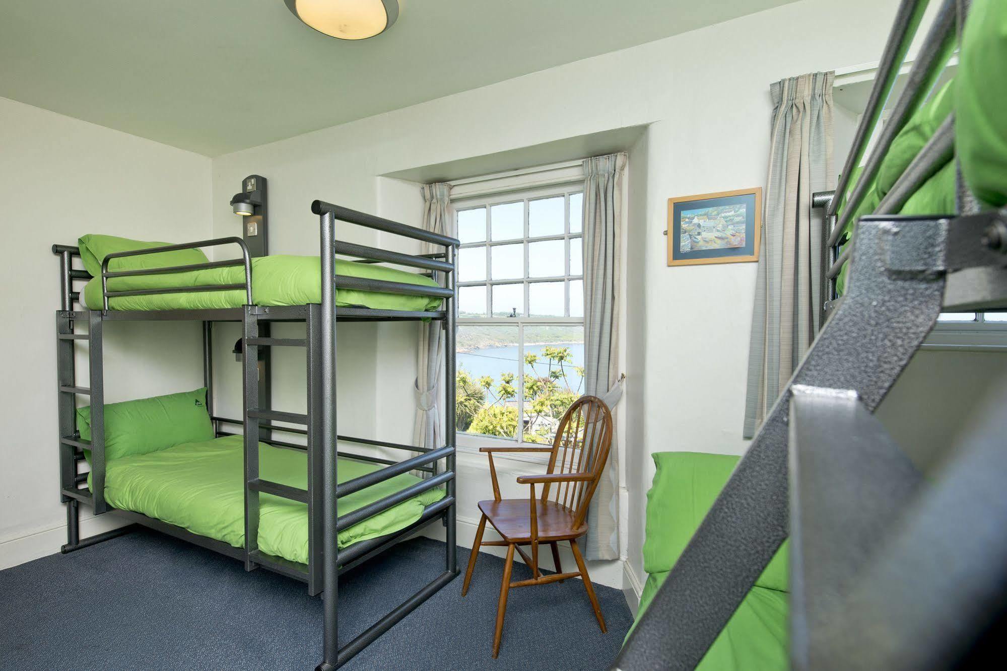 Yha Coverack Exterior photo